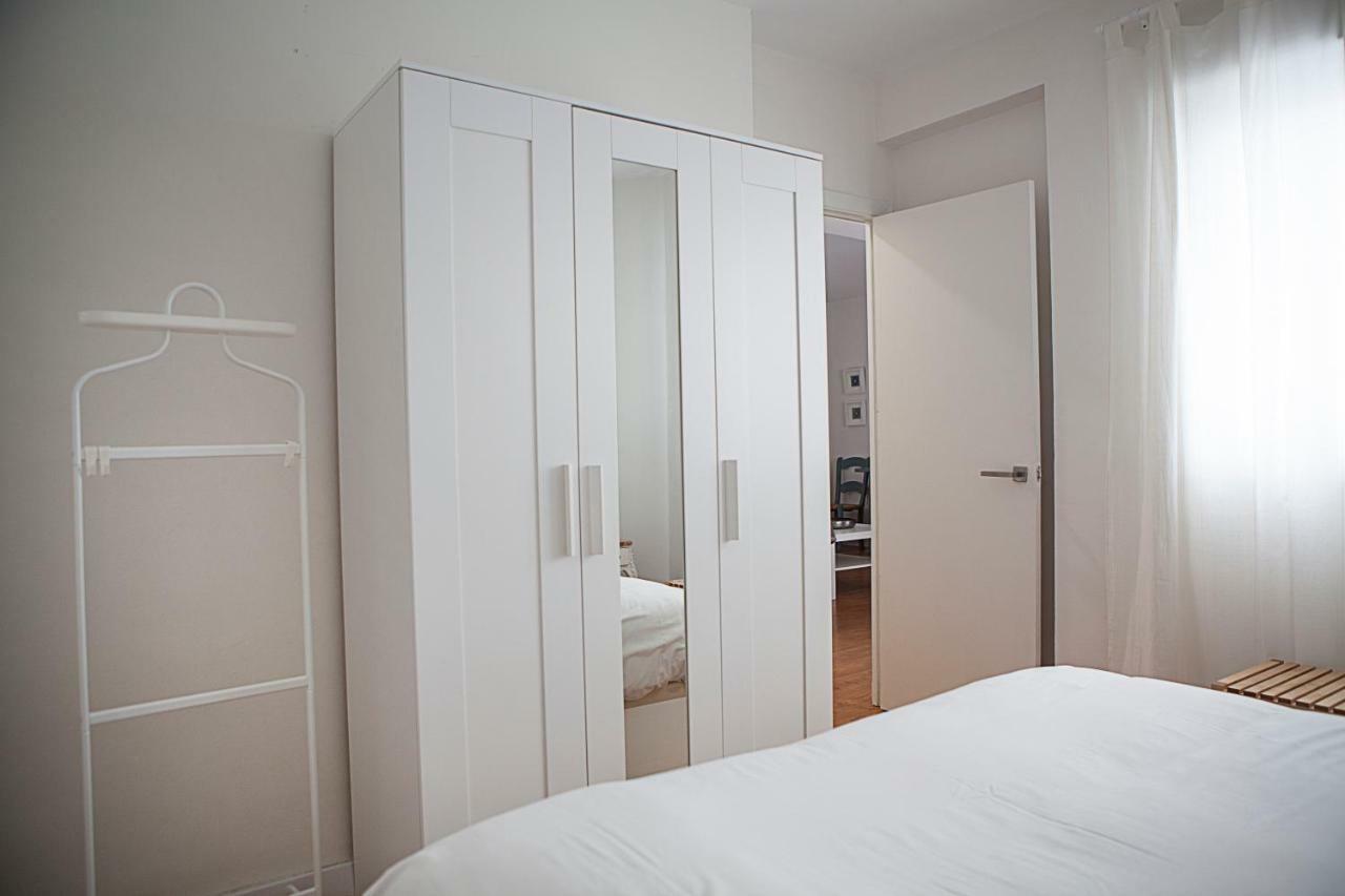 Apartamento Mendoza Seville Luaran gambar