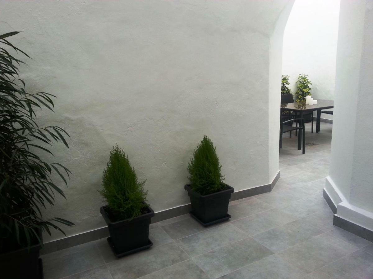 Apartamento Mendoza Seville Luaran gambar